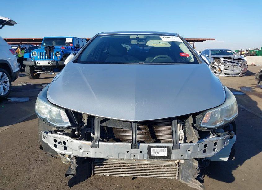 Photo 6 of 2016 Chevrolet Cruze LS AUTO (VIN 1G1BC5SM3G7288989)