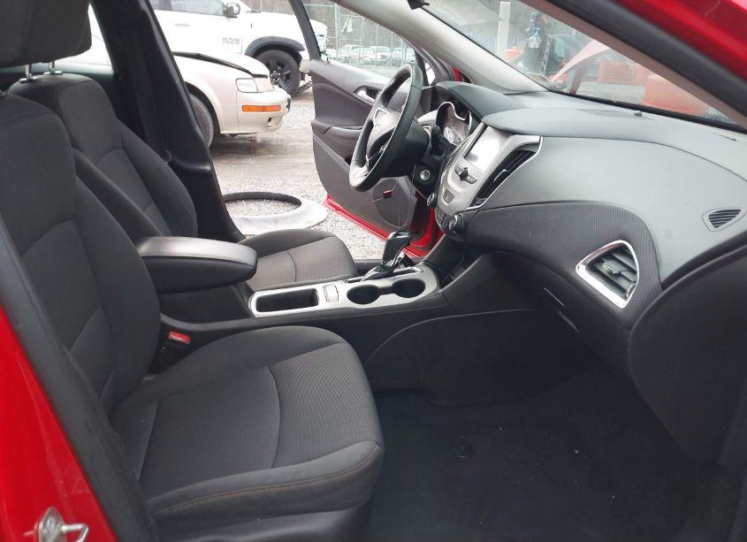 Photo 5 of 2017 Chevrolet Cruze LS AUTO (VIN 1G1BC5SM3H7150886)