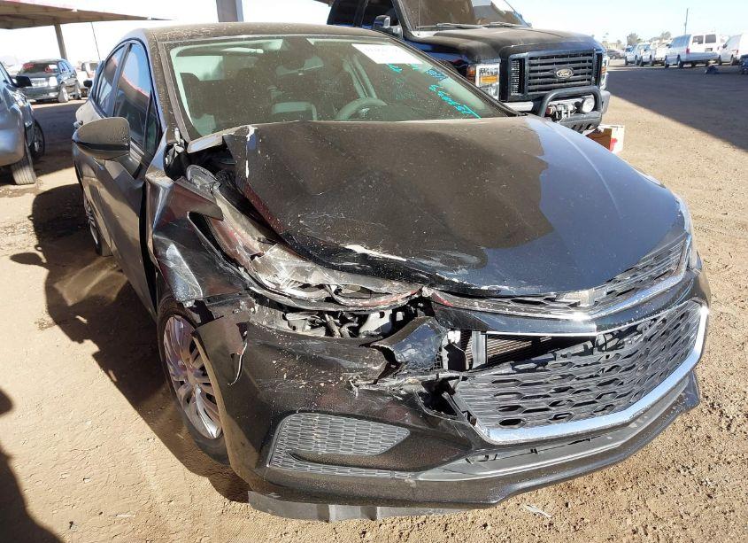 2017 Chevrolet Cruze LS AUTO (VIN 1G1BC5SM3H7153433) main photo