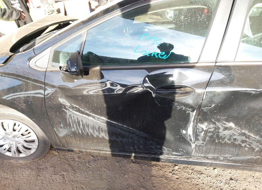 Photo 16 of 2017 Chevrolet Cruze LS AUTO (VIN 1G1BC5SM3H7153433)