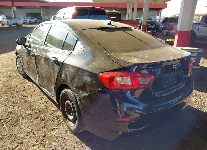 Photo 3 of 2017 Chevrolet Cruze LS AUTO (VIN 1G1BC5SM3H7153433)