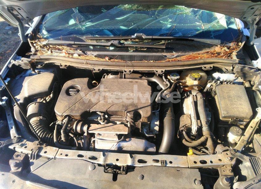 Photo 10 of 2017 Chevrolet Cruze LS AUTO (VIN 1G1BC5SM3H7183936)