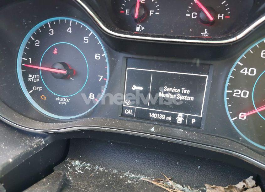 Photo 7 of 2017 Chevrolet Cruze LS AUTO (VIN 1G1BC5SM3H7183936)