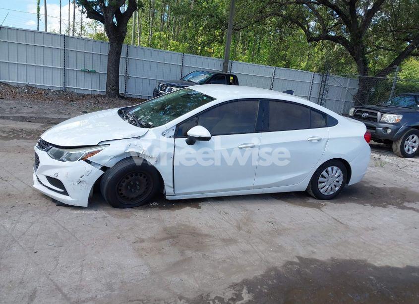 Photo 14 of 2017 Chevrolet Cruze LS AUTO (VIN 1G1BC5SM3H7202050)