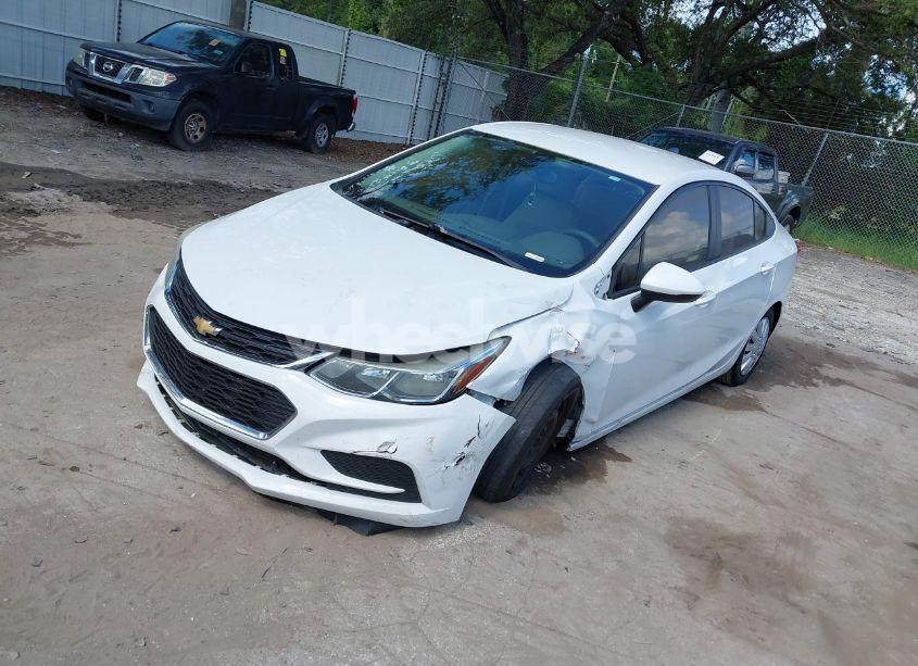 Photo 2 of 2017 Chevrolet Cruze LS AUTO (VIN 1G1BC5SM3H7202050)