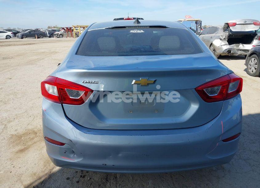 Photo 16 of 2017 Chevrolet Cruze LS AUTO (VIN 1G1BC5SM3H7232150)