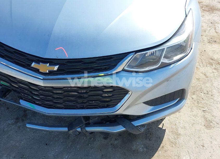 Photo 6 of 2017 Chevrolet Cruze LS AUTO (VIN 1G1BC5SM3H7232150)