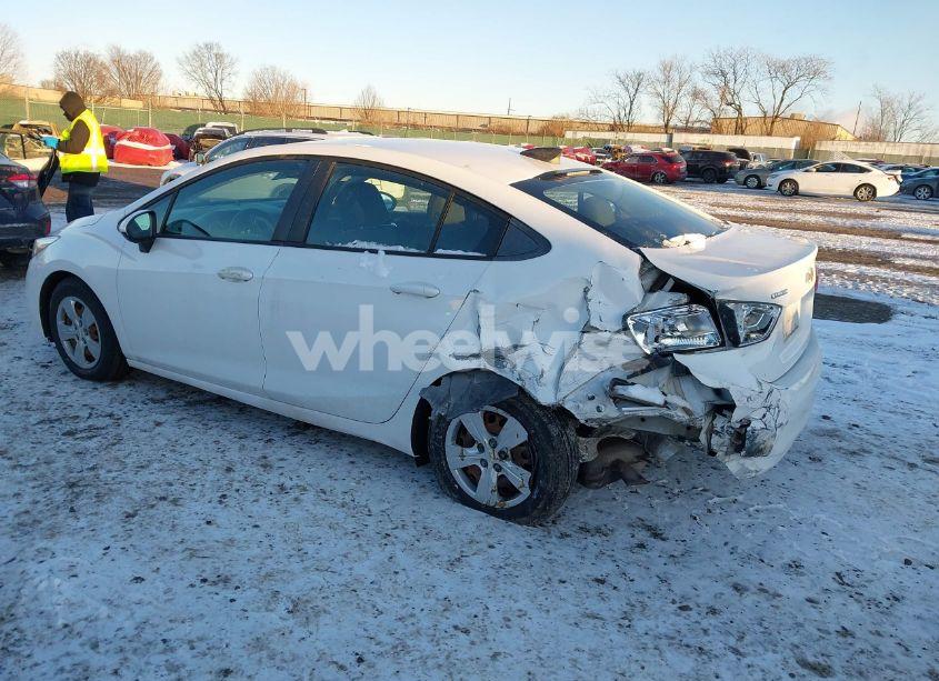 Photo 3 of 2017 Chevrolet Cruze LS AUTO (VIN 1G1BC5SM3H7270056)