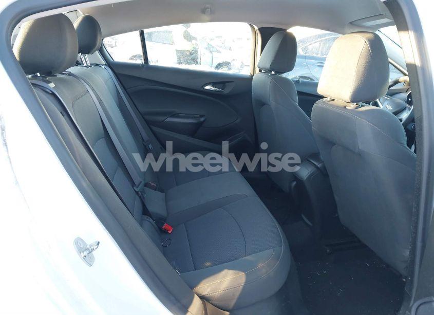 Photo 8 of 2017 Chevrolet Cruze LS AUTO (VIN 1G1BC5SM3H7270056)