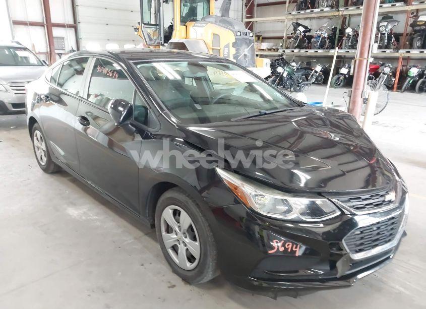 2017 Chevrolet Cruze LS AUTO (VIN 1G1BC5SM3H7279078) main photo