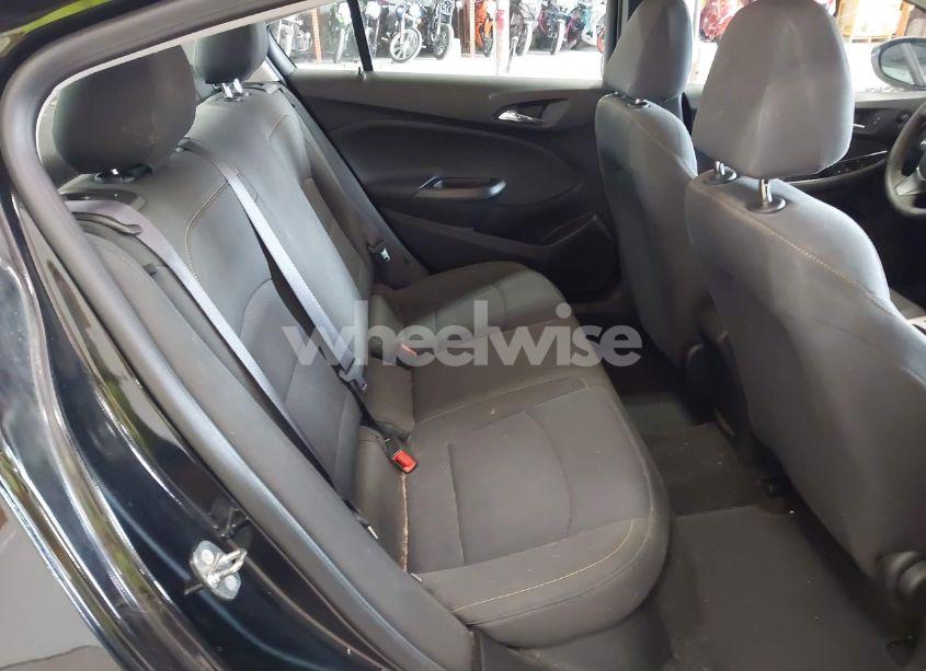 Photo 8 of 2017 Chevrolet Cruze LS AUTO (VIN 1G1BC5SM3H7279078)