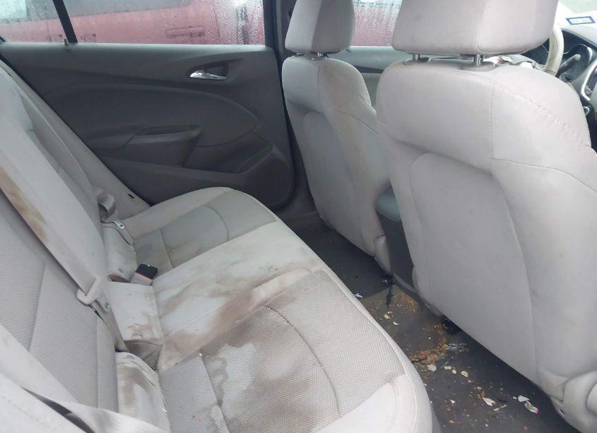 Photo 8 of 2018 Chevrolet Cruze LS AUTO (VIN 1G1BC5SM3J7117814)