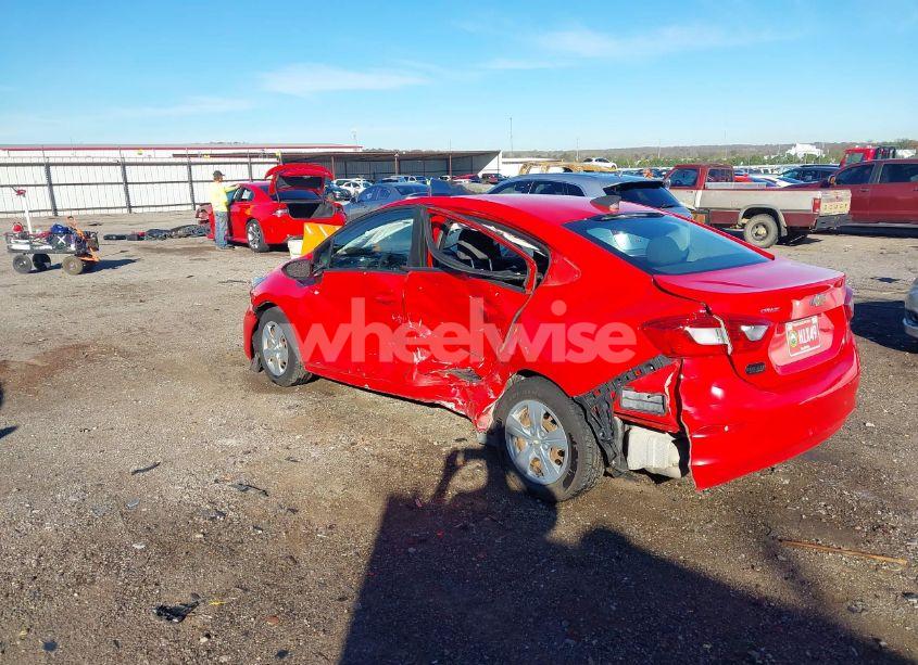 Photo 3 of 2018 Chevrolet Cruze LS AUTO (VIN 1G1BC5SM3J7144172)