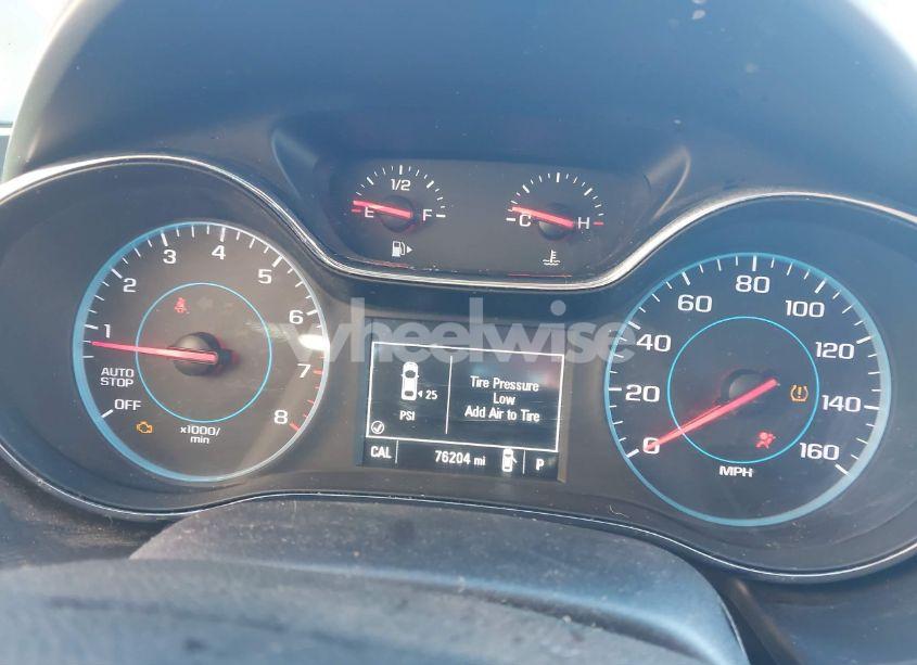 Photo 7 of 2018 Chevrolet Cruze LS AUTO (VIN 1G1BC5SM3J7144172)