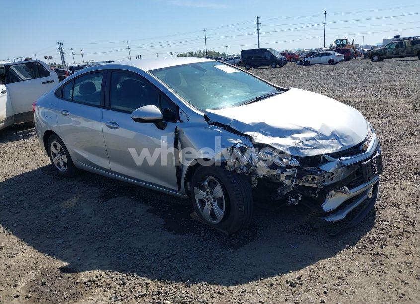 2018 Chevrolet Cruze LS AUTO (VIN 1G1BC5SM3J7158105) main photo