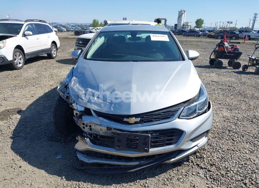 Photo 12 of 2018 Chevrolet Cruze LS AUTO (VIN 1G1BC5SM3J7158105)