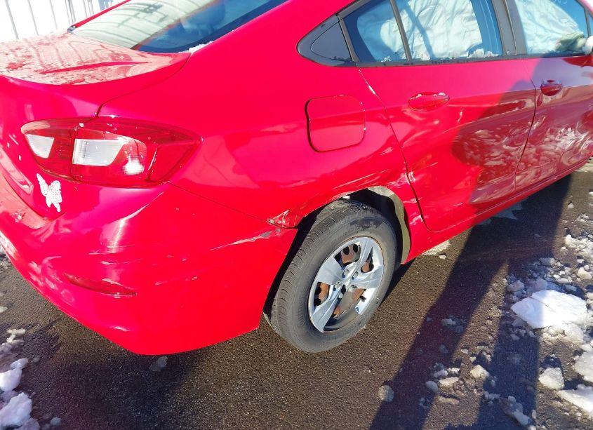 Photo 19 of 2018 Chevrolet Cruze LS AUTO (VIN 1G1BC5SM3J7160341)