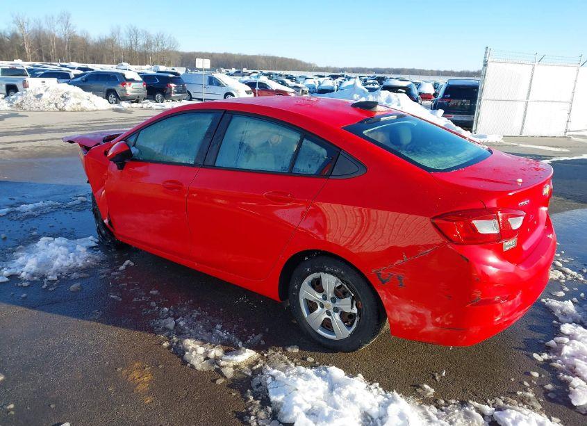 Photo 3 of 2018 Chevrolet Cruze LS AUTO (VIN 1G1BC5SM3J7160341)