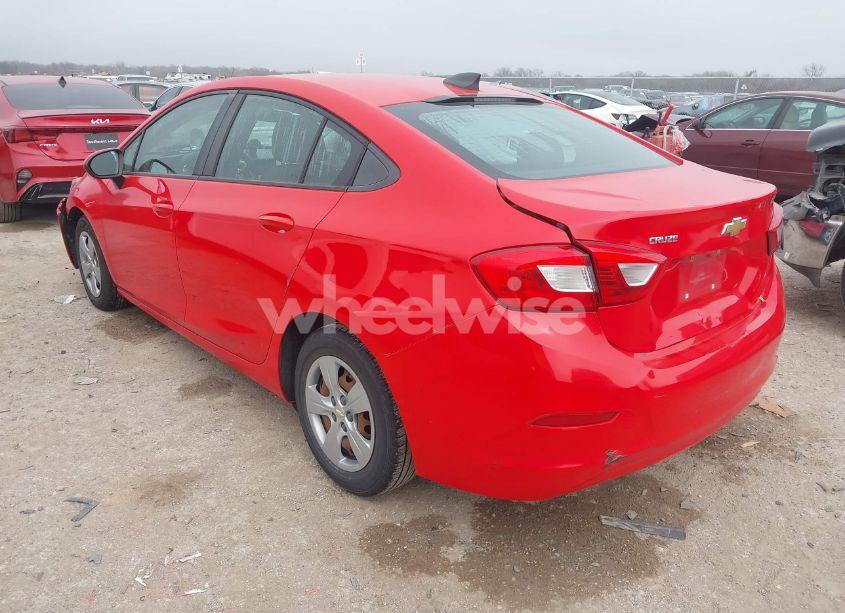 Photo 3 of 2018 Chevrolet Cruze LS AUTO (VIN 1G1BC5SM3J7196885)