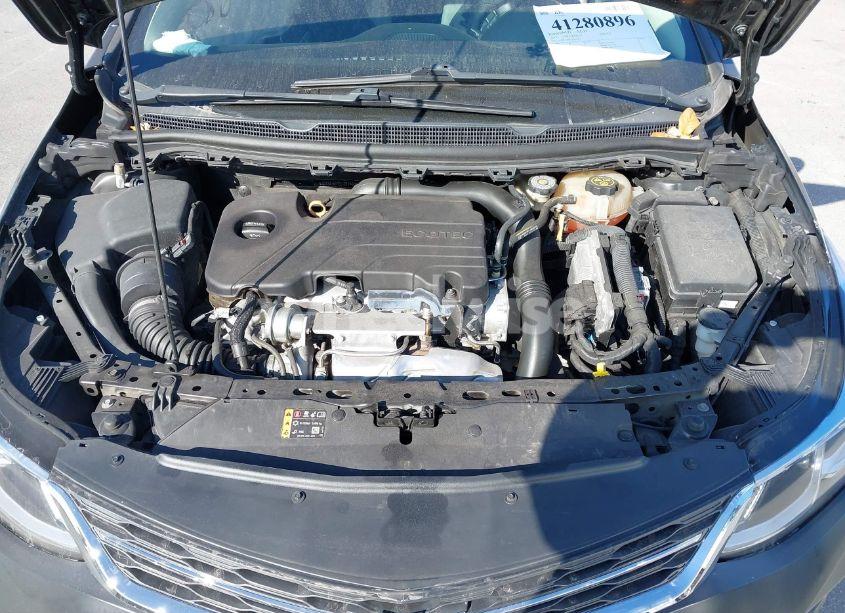 Photo 10 of 2018 Chevrolet Cruze LS AUTO (VIN 1G1BC5SM3J7214656)