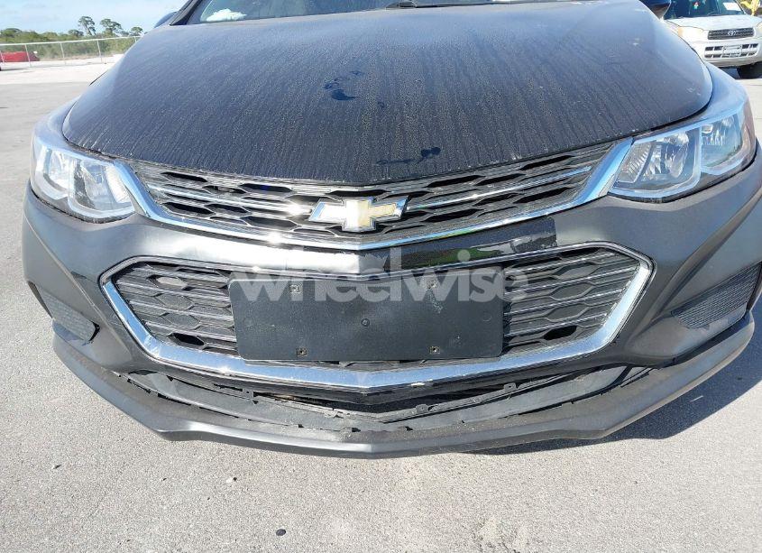 Photo 18 of 2018 Chevrolet Cruze LS AUTO (VIN 1G1BC5SM3J7214656)