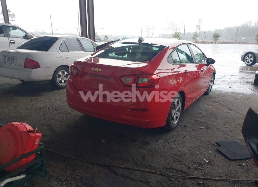 Photo 4 of 2018 Chevrolet Cruze LS AUTO (VIN 1G1BC5SM3J7219436)
