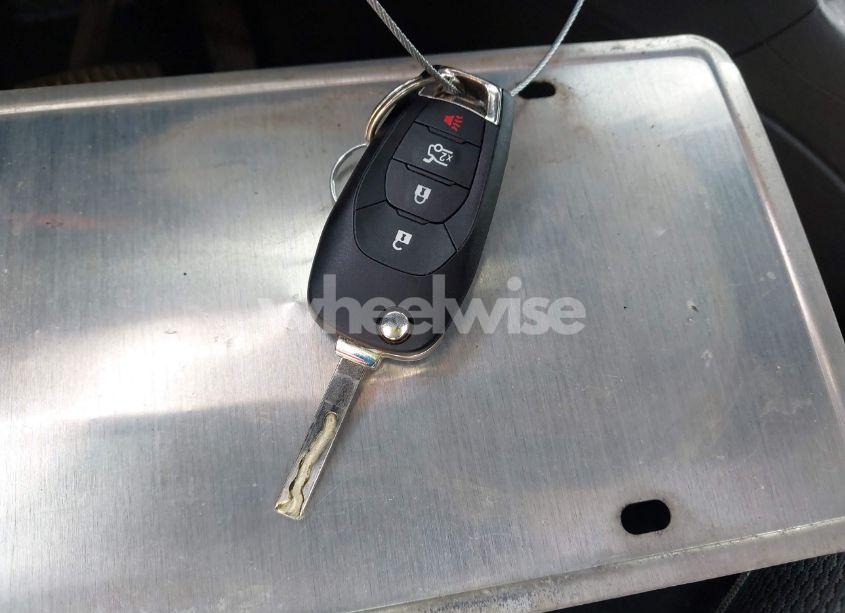 Photo 11 of 2018 Chevrolet Cruze LS AUTO (VIN 1G1BC5SM3J7241825)