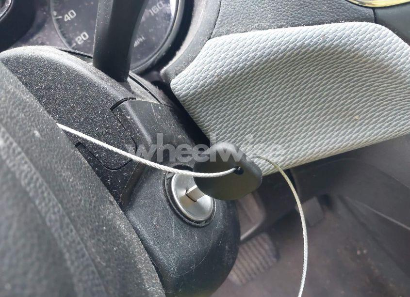 Photo 11 of 2019 Chevrolet Cruze LS (VIN 1G1BC5SM3K7135697)