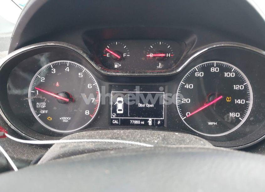 Photo 7 of 2019 Chevrolet Cruze LS (VIN 1G1BC5SM3K7135697)