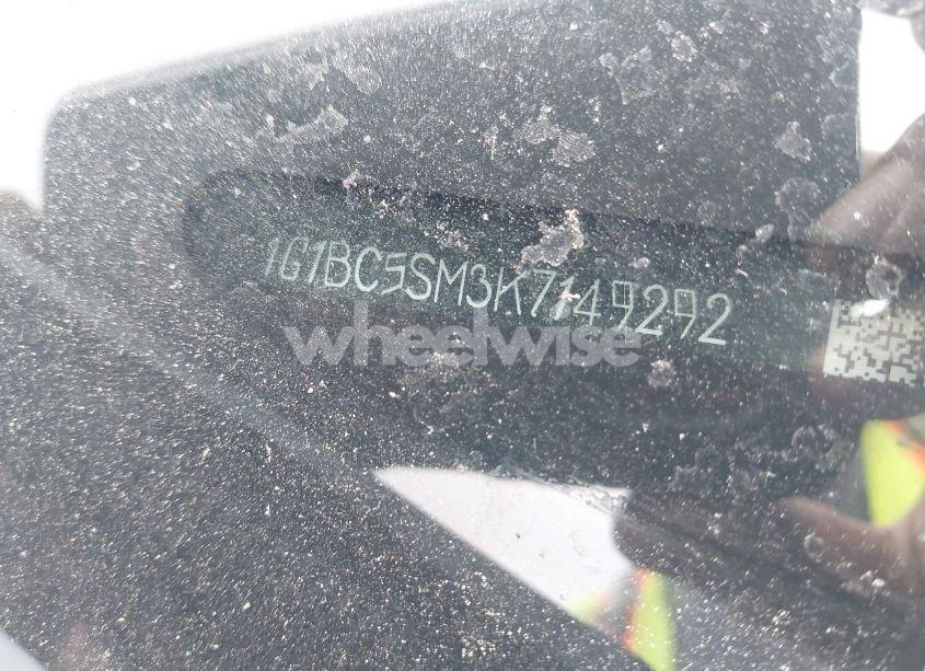 Photo 17 of 2019 Chevrolet Cruze LS (VIN 1G1BC5SM3K7149292)