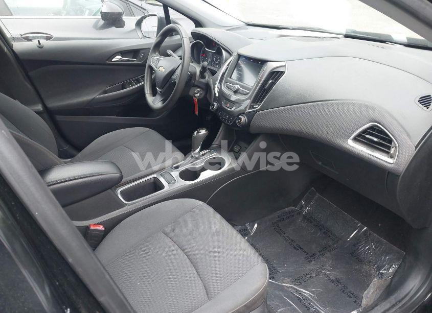 Photo 5 of 2019 Chevrolet Cruze LS (VIN 1G1BC5SM3K7149292)