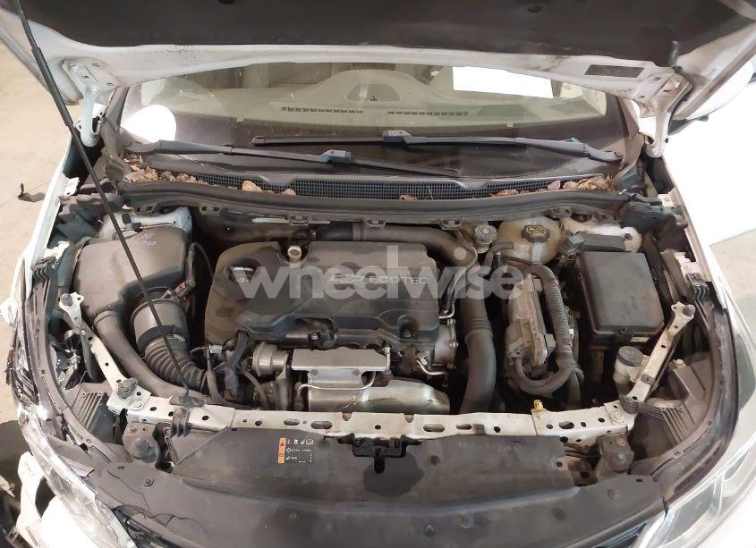 Photo 10 of 2016 Chevrolet Cruze LS AUTO (VIN 1G1BC5SM4G7234889)