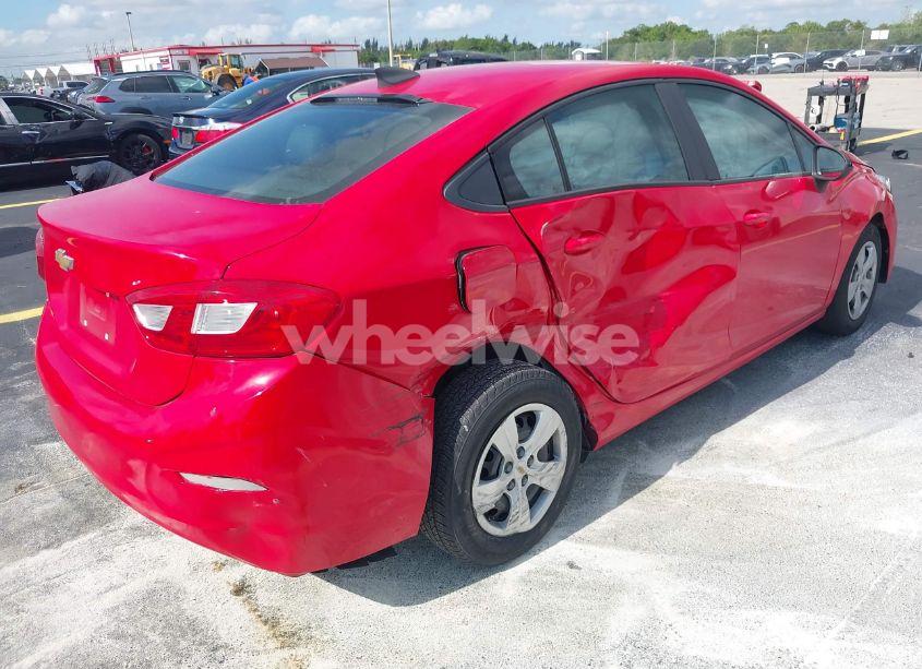 Photo 6 of 2017 Chevrolet Cruze LS AUTO (VIN 1G1BC5SM4H7101289)