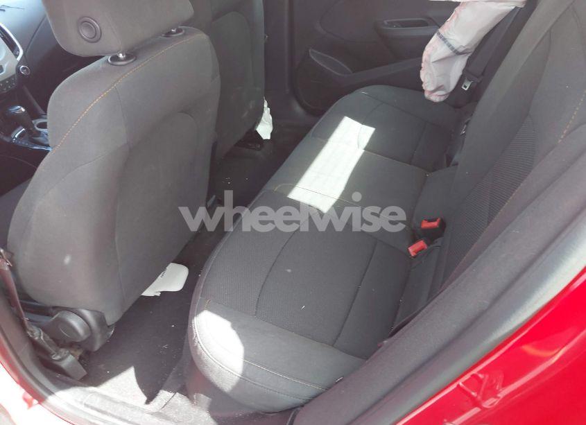 Photo 8 of 2017 Chevrolet Cruze LS AUTO (VIN 1G1BC5SM4H7101289)