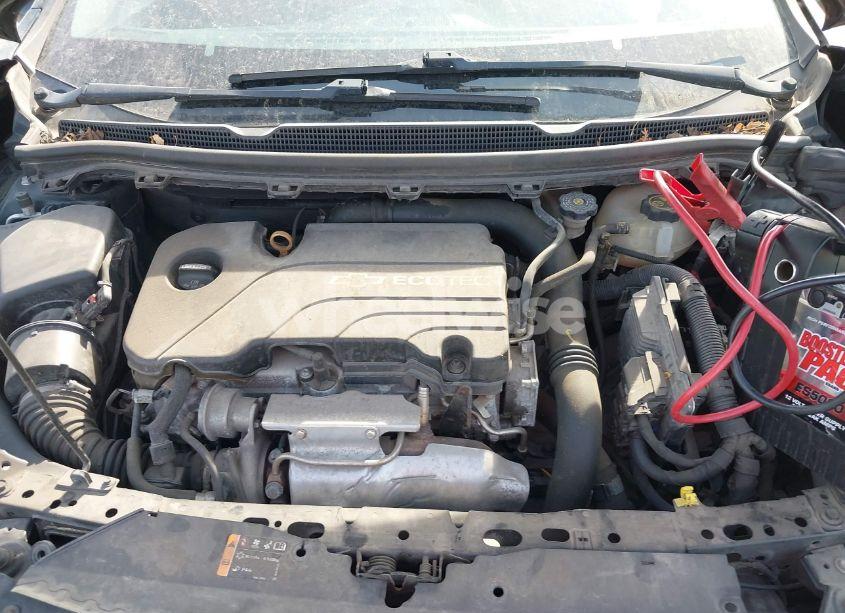 Photo 10 of 2017 Chevrolet Cruze LS AUTO (VIN 1G1BC5SM4H7119808)