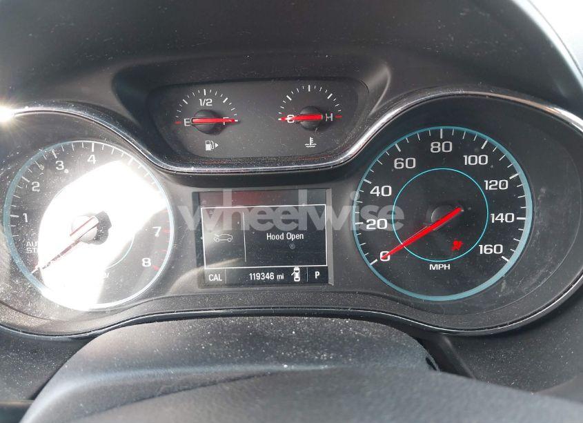 Photo 7 of 2017 Chevrolet Cruze LS AUTO (VIN 1G1BC5SM4H7119808)