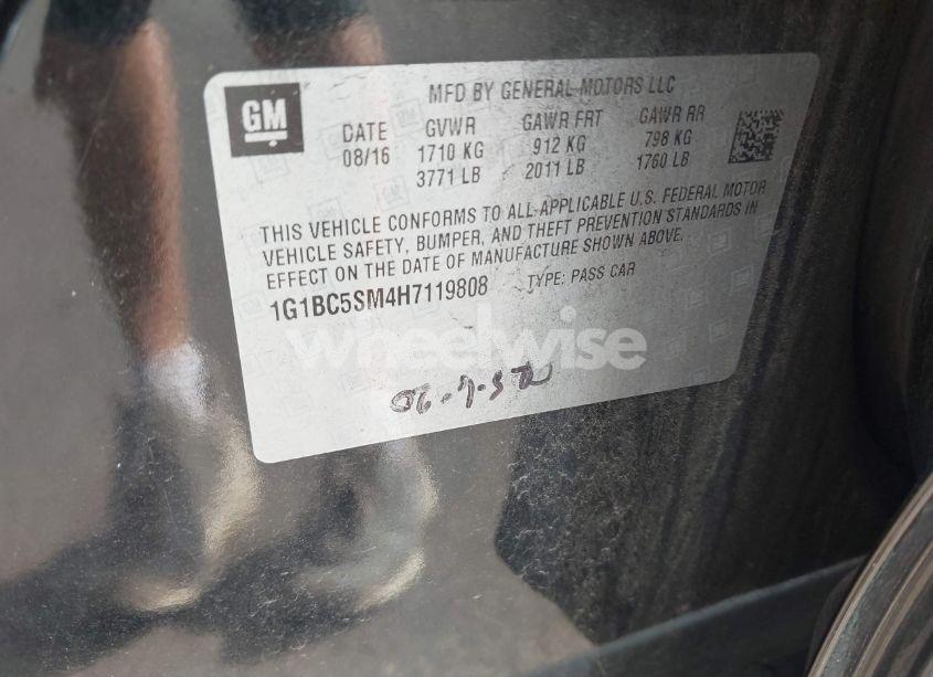 Photo 9 of 2017 Chevrolet Cruze LS AUTO (VIN 1G1BC5SM4H7119808)