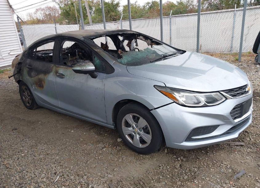 2017 Chevrolet Cruze LS AUTO (VIN 1G1BC5SM4H7129755) main photo