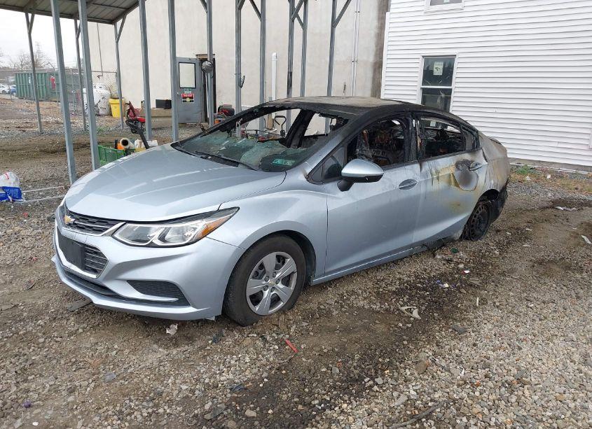 Photo 2 of 2017 Chevrolet Cruze LS AUTO (VIN 1G1BC5SM4H7129755)