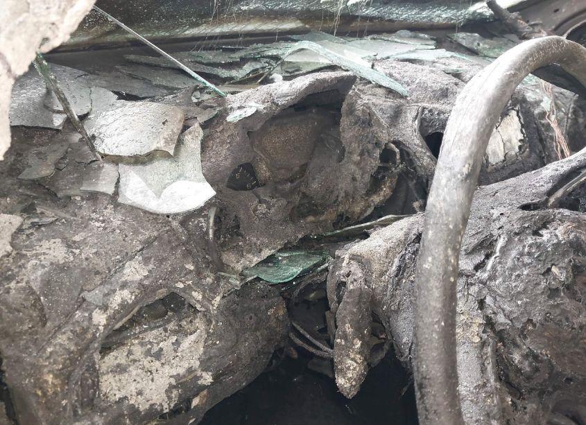 Photo 7 of 2017 Chevrolet Cruze LS AUTO (VIN 1G1BC5SM4H7129755)