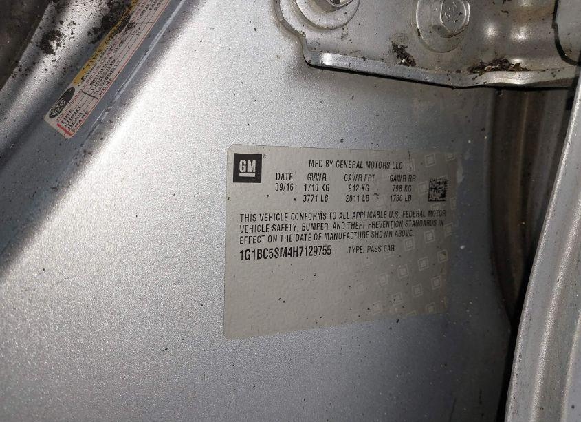 Photo 9 of 2017 Chevrolet Cruze LS AUTO (VIN 1G1BC5SM4H7129755)
