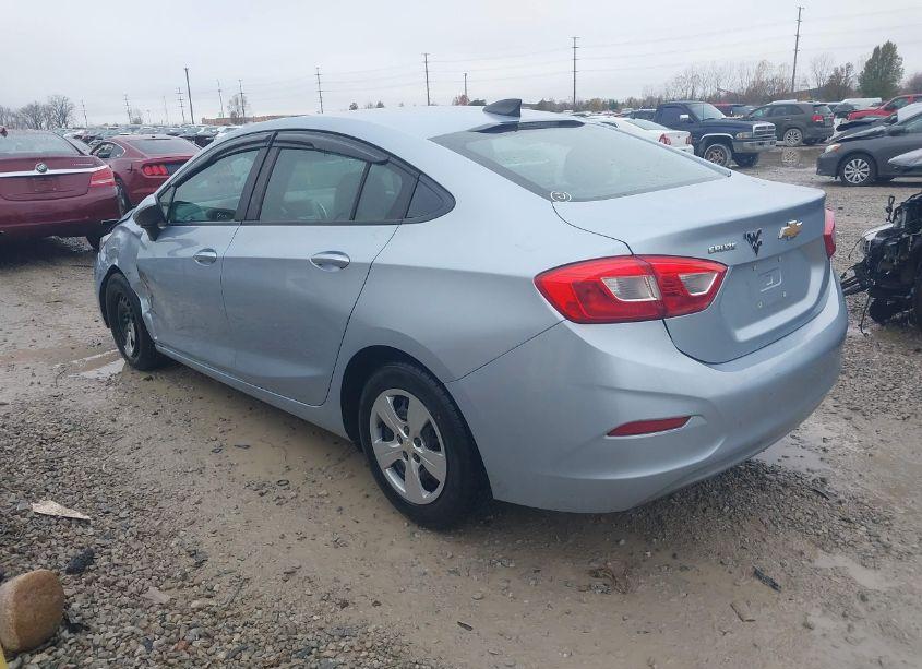 Photo 3 of 2017 Chevrolet Cruze LS AUTO (VIN 1G1BC5SM4H7142568)