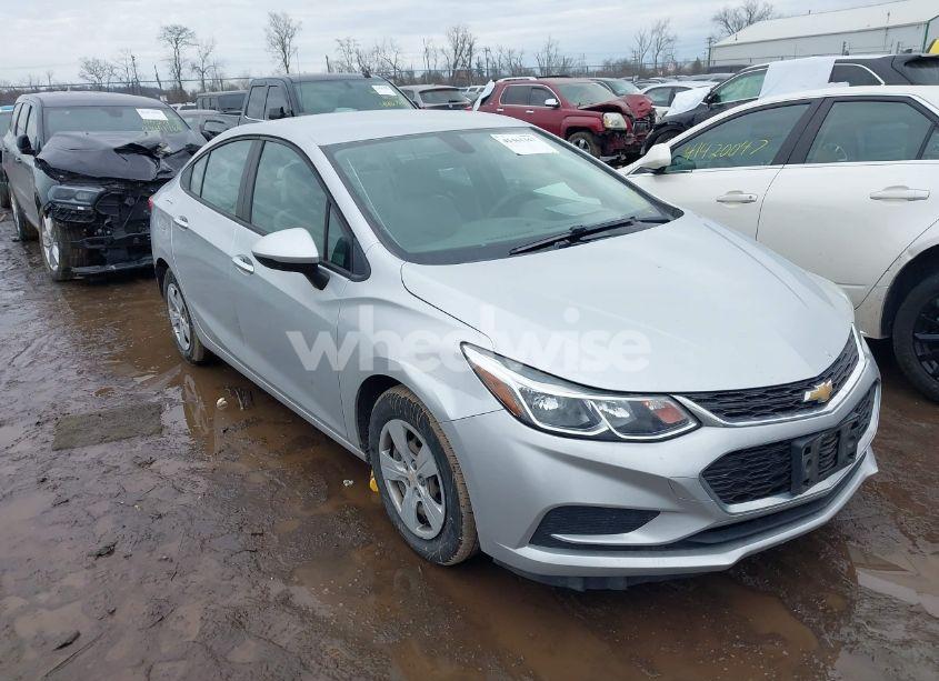 2017 Chevrolet Cruze LS AUTO (VIN 1G1BC5SM4H7178485) main photo