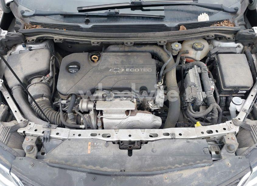 Photo 10 of 2017 Chevrolet Cruze LS AUTO (VIN 1G1BC5SM4H7178485)