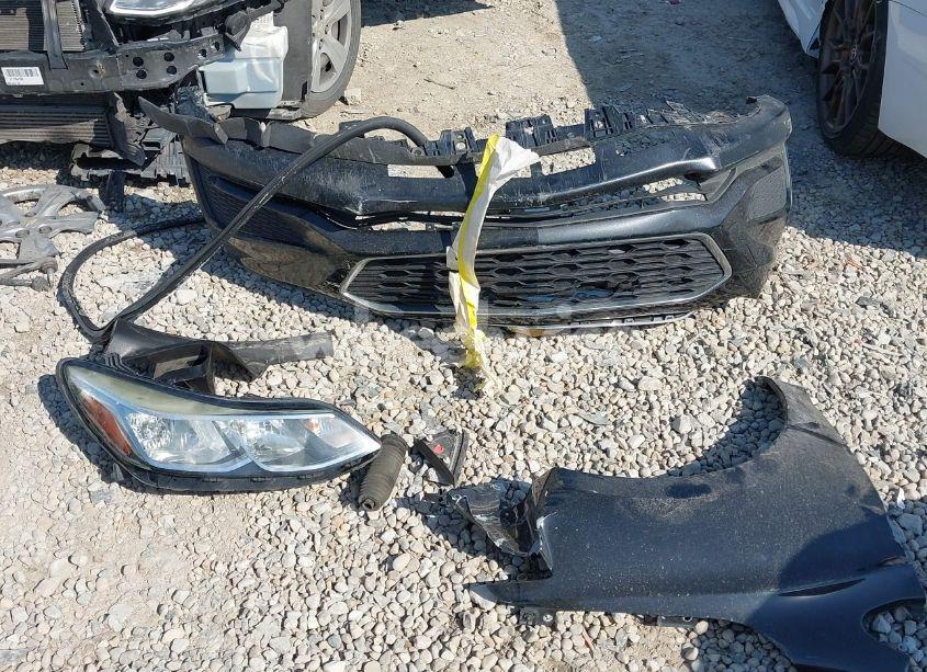 Photo 12 of 2017 Chevrolet Cruze LS AUTO (VIN 1G1BC5SM4H7183430)