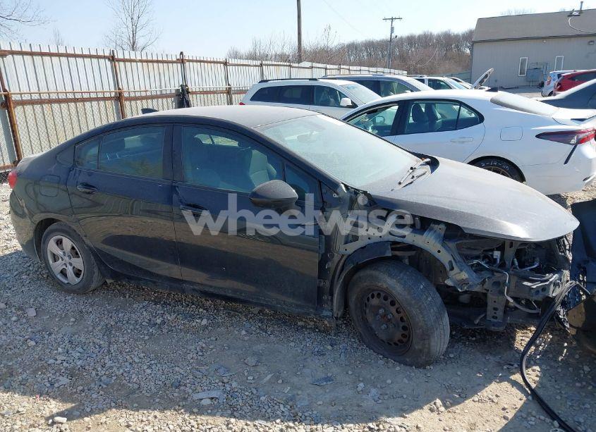 Photo 14 of 2017 Chevrolet Cruze LS AUTO (VIN 1G1BC5SM4H7183430)