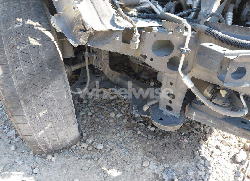 Photo 19 of 2017 Chevrolet Cruze LS AUTO (VIN 1G1BC5SM4H7183430)