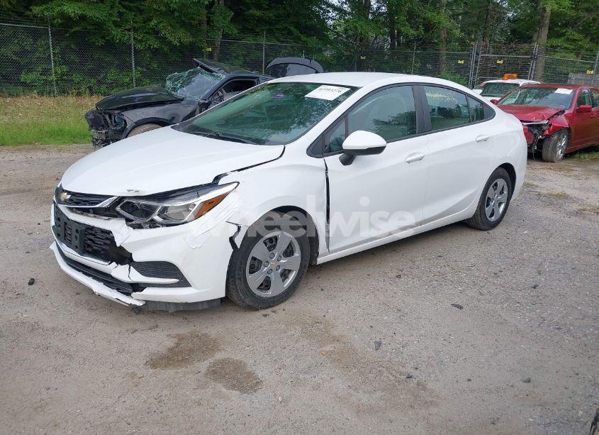 Photo 2 of 2017 Chevrolet Cruze LS AUTO (VIN 1G1BC5SM4H7187378)