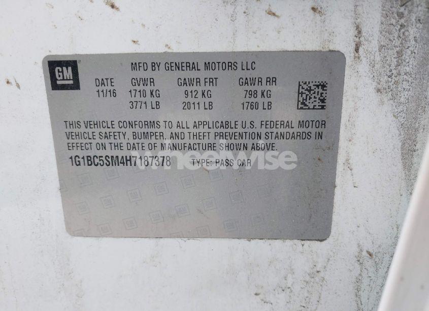 Photo 9 of 2017 Chevrolet Cruze LS AUTO (VIN 1G1BC5SM4H7187378)