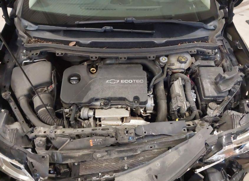 Photo 10 of 2017 Chevrolet Cruze LS AUTO (VIN 1G1BC5SM4H7202414)